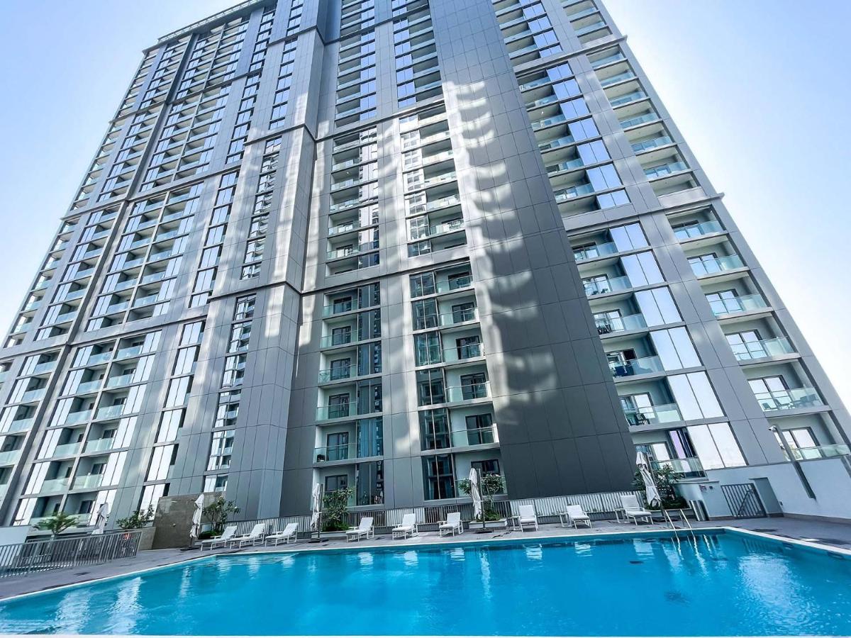 Stay Phenomenal 1 Bedroom Holiday Home Near Burj Khalifa Дубай Екстериор снимка